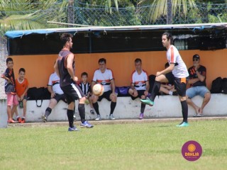 
<a style='margin-left: 5px;' class='btn btn-xs btn-social btn-facebook' href='https://www.facebook.com/sharer/sharer.php?u=https://www.boladovale.com.br/imgs/800-800-90/conteudo/fotos/1345/img4773.jpg' rel='popup' data-width='500' data-height='400'><i class='fa fa-facebook'></i>Compartilhar <span class='hidden-xs'>no Facebook</span>
</a> 
<a class='btn btn-default btn-xs' target='_blank' href='imgs/800-800-90/conteudo/fotos/1345/img4773.jpg'>
<span class='glyphicon glyphicon-cloud-download'></span> Salvar
</a> 
<span></span>