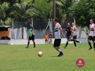 
<a style='margin-left: 5px;' class='btn btn-xs btn-social btn-facebook' href='https://www.facebook.com/sharer/sharer.php?u=https://www.boladovale.com.br/imgs/800-800-90/conteudo/fotos/1345/img4831.jpg' rel='popup' data-width='500' data-height='400'><i class='fa fa-facebook'></i>Compartilhar <span class='hidden-xs'>no Facebook</span>
</a> 
<a class='btn btn-default btn-xs' target='_blank' href='imgs/800-800-90/conteudo/fotos/1345/img4831.jpg'>
<span class='glyphicon glyphicon-cloud-download'></span> Salvar
</a> 
<span></span>