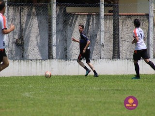 
<a style='margin-left: 5px;' class='btn btn-xs btn-social btn-facebook' href='https://www.facebook.com/sharer/sharer.php?u=https://www.boladovale.com.br/imgs/800-800-90/conteudo/fotos/1345/img4836.jpg' rel='popup' data-width='500' data-height='400'><i class='fa fa-facebook'></i>Compartilhar <span class='hidden-xs'>no Facebook</span>
</a> 
<a class='btn btn-default btn-xs' target='_blank' href='imgs/800-800-90/conteudo/fotos/1345/img4836.jpg'>
<span class='glyphicon glyphicon-cloud-download'></span> Salvar
</a> 
<span></span>