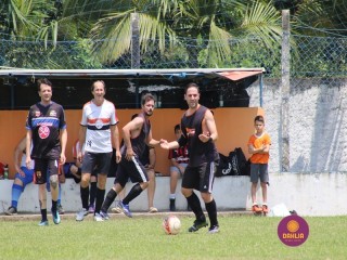 
<a style='margin-left: 5px;' class='btn btn-xs btn-social btn-facebook' href='https://www.facebook.com/sharer/sharer.php?u=https://www.boladovale.com.br/imgs/800-800-90/conteudo/fotos/1345/img4838.jpg' rel='popup' data-width='500' data-height='400'><i class='fa fa-facebook'></i>Compartilhar <span class='hidden-xs'>no Facebook</span>
</a> 
<a class='btn btn-default btn-xs' target='_blank' href='imgs/800-800-90/conteudo/fotos/1345/img4838.jpg'>
<span class='glyphicon glyphicon-cloud-download'></span> Salvar
</a> 
<span></span>