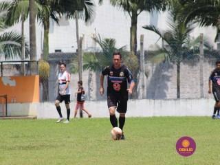 
<a style='margin-left: 5px;' class='btn btn-xs btn-social btn-facebook' href='https://www.facebook.com/sharer/sharer.php?u=https://www.boladovale.com.br/imgs/800-800-90/conteudo/fotos/1345/img4840.jpg' rel='popup' data-width='500' data-height='400'><i class='fa fa-facebook'></i>Compartilhar <span class='hidden-xs'>no Facebook</span>
</a> 
<a class='btn btn-default btn-xs' target='_blank' href='imgs/800-800-90/conteudo/fotos/1345/img4840.jpg'>
<span class='glyphicon glyphicon-cloud-download'></span> Salvar
</a> 
<span></span>