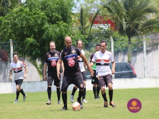 
<a style='margin-left: 5px;' class='btn btn-xs btn-social btn-facebook' href='https://www.facebook.com/sharer/sharer.php?u=https://www.boladovale.com.br/imgs/800-800-90/conteudo/fotos/1345/img4850.jpg' rel='popup' data-width='500' data-height='400'><i class='fa fa-facebook'></i>Compartilhar <span class='hidden-xs'>no Facebook</span>
</a> 
<a class='btn btn-default btn-xs' target='_blank' href='imgs/800-800-90/conteudo/fotos/1345/img4850.jpg'>
<span class='glyphicon glyphicon-cloud-download'></span> Salvar
</a> 
<span></span>
