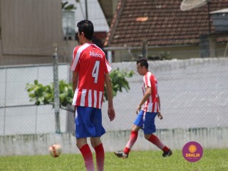 
<a style='margin-left: 5px;' class='btn btn-xs btn-social btn-facebook' href='https://www.facebook.com/sharer/sharer.php?u=https://www.boladovale.com.br/imgs/800-800-90/conteudo/fotos/1346/img5011.jpg' rel='popup' data-width='500' data-height='400'><i class='fa fa-facebook'></i>Compartilhar <span class='hidden-xs'>no Facebook</span>
</a> 
<a class='btn btn-default btn-xs' target='_blank' href='imgs/800-800-90/conteudo/fotos/1346/img5011.jpg'>
<span class='glyphicon glyphicon-cloud-download'></span> Salvar
</a> 
<span></span>