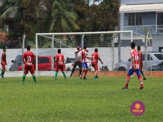 
<a style='margin-left: 5px;' class='btn btn-xs btn-social btn-facebook' href='https://www.facebook.com/sharer/sharer.php?u=https://www.boladovale.com.br/imgs/800-800-90/conteudo/fotos/1346/img5058.jpg' rel='popup' data-width='500' data-height='400'><i class='fa fa-facebook'></i>Compartilhar <span class='hidden-xs'>no Facebook</span>
</a> 
<a class='btn btn-default btn-xs' target='_blank' href='imgs/800-800-90/conteudo/fotos/1346/img5058.jpg'>
<span class='glyphicon glyphicon-cloud-download'></span> Salvar
</a> 
<span></span>