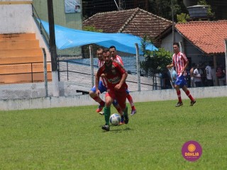 
<a style='margin-left: 5px;' class='btn btn-xs btn-social btn-facebook' href='https://www.facebook.com/sharer/sharer.php?u=https://www.boladovale.com.br/imgs/800-800-90/conteudo/fotos/1346/img5063.jpg' rel='popup' data-width='500' data-height='400'><i class='fa fa-facebook'></i>Compartilhar <span class='hidden-xs'>no Facebook</span>
</a> 
<a class='btn btn-default btn-xs' target='_blank' href='imgs/800-800-90/conteudo/fotos/1346/img5063.jpg'>
<span class='glyphicon glyphicon-cloud-download'></span> Salvar
</a> 
<span></span>