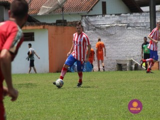
<a style='margin-left: 5px;' class='btn btn-xs btn-social btn-facebook' href='https://www.facebook.com/sharer/sharer.php?u=https://www.boladovale.com.br/imgs/800-800-90/conteudo/fotos/1346/img5065.jpg' rel='popup' data-width='500' data-height='400'><i class='fa fa-facebook'></i>Compartilhar <span class='hidden-xs'>no Facebook</span>
</a> 
<a class='btn btn-default btn-xs' target='_blank' href='imgs/800-800-90/conteudo/fotos/1346/img5065.jpg'>
<span class='glyphicon glyphicon-cloud-download'></span> Salvar
</a> 
<span></span>
