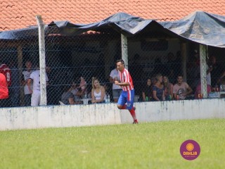 
<a style='margin-left: 5px;' class='btn btn-xs btn-social btn-facebook' href='https://www.facebook.com/sharer/sharer.php?u=https://www.boladovale.com.br/imgs/800-800-90/conteudo/fotos/1346/img5082.jpg' rel='popup' data-width='500' data-height='400'><i class='fa fa-facebook'></i>Compartilhar <span class='hidden-xs'>no Facebook</span>
</a> 
<a class='btn btn-default btn-xs' target='_blank' href='imgs/800-800-90/conteudo/fotos/1346/img5082.jpg'>
<span class='glyphicon glyphicon-cloud-download'></span> Salvar
</a> 
<span></span>