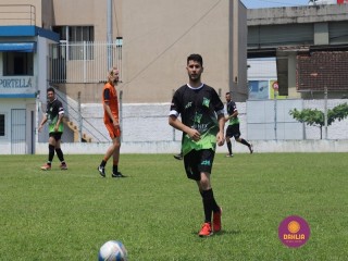 
<a style='margin-left: 5px;' class='btn btn-xs btn-social btn-facebook' href='https://www.facebook.com/sharer/sharer.php?u=https://www.boladovale.com.br/imgs/800-800-90/conteudo/fotos/1347/img5168.jpg' rel='popup' data-width='500' data-height='400'><i class='fa fa-facebook'></i>Compartilhar <span class='hidden-xs'>no Facebook</span>
</a> 
<a class='btn btn-default btn-xs' target='_blank' href='imgs/800-800-90/conteudo/fotos/1347/img5168.jpg'>
<span class='glyphicon glyphicon-cloud-download'></span> Salvar
</a> 
<span></span>