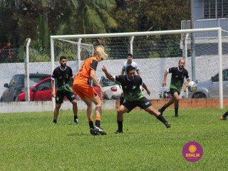 
<a style='margin-left: 5px;' class='btn btn-xs btn-social btn-facebook' href='https://www.facebook.com/sharer/sharer.php?u=https://www.boladovale.com.br/imgs/800-800-90/conteudo/fotos/1347/img5177.jpg' rel='popup' data-width='500' data-height='400'><i class='fa fa-facebook'></i>Compartilhar <span class='hidden-xs'>no Facebook</span>
</a> 
<a class='btn btn-default btn-xs' target='_blank' href='imgs/800-800-90/conteudo/fotos/1347/img5177.jpg'>
<span class='glyphicon glyphicon-cloud-download'></span> Salvar
</a> 
<span></span>