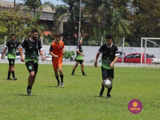 
<a style='margin-left: 5px;' class='btn btn-xs btn-social btn-facebook' href='https://www.facebook.com/sharer/sharer.php?u=https://www.boladovale.com.br/imgs/800-800-90/conteudo/fotos/1347/img5184.jpg' rel='popup' data-width='500' data-height='400'><i class='fa fa-facebook'></i>Compartilhar <span class='hidden-xs'>no Facebook</span>
</a> 
<a class='btn btn-default btn-xs' target='_blank' href='imgs/800-800-90/conteudo/fotos/1347/img5184.jpg'>
<span class='glyphicon glyphicon-cloud-download'></span> Salvar
</a> 
<span></span>