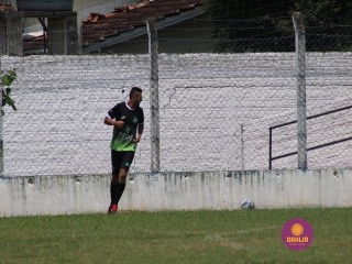 
<a style='margin-left: 5px;' class='btn btn-xs btn-social btn-facebook' href='https://www.facebook.com/sharer/sharer.php?u=https://www.boladovale.com.br/imgs/800-800-90/conteudo/fotos/1347/img5195.jpg' rel='popup' data-width='500' data-height='400'><i class='fa fa-facebook'></i>Compartilhar <span class='hidden-xs'>no Facebook</span>
</a> 
<a class='btn btn-default btn-xs' target='_blank' href='imgs/800-800-90/conteudo/fotos/1347/img5195.jpg'>
<span class='glyphicon glyphicon-cloud-download'></span> Salvar
</a> 
<span></span>
