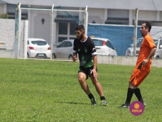 
<a style='margin-left: 5px;' class='btn btn-xs btn-social btn-facebook' href='https://www.facebook.com/sharer/sharer.php?u=https://www.boladovale.com.br/imgs/800-800-90/conteudo/fotos/1347/img5205.jpg' rel='popup' data-width='500' data-height='400'><i class='fa fa-facebook'></i>Compartilhar <span class='hidden-xs'>no Facebook</span>
</a> 
<a class='btn btn-default btn-xs' target='_blank' href='imgs/800-800-90/conteudo/fotos/1347/img5205.jpg'>
<span class='glyphicon glyphicon-cloud-download'></span> Salvar
</a> 
<span></span>