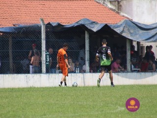 
<a style='margin-left: 5px;' class='btn btn-xs btn-social btn-facebook' href='https://www.facebook.com/sharer/sharer.php?u=https://www.boladovale.com.br/imgs/800-800-90/conteudo/fotos/1347/img5219.jpg' rel='popup' data-width='500' data-height='400'><i class='fa fa-facebook'></i>Compartilhar <span class='hidden-xs'>no Facebook</span>
</a> 
<a class='btn btn-default btn-xs' target='_blank' href='imgs/800-800-90/conteudo/fotos/1347/img5219.jpg'>
<span class='glyphicon glyphicon-cloud-download'></span> Salvar
</a> 
<span></span>