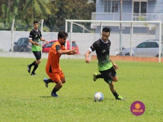 
<a style='margin-left: 5px;' class='btn btn-xs btn-social btn-facebook' href='https://www.facebook.com/sharer/sharer.php?u=https://www.boladovale.com.br/imgs/800-800-90/conteudo/fotos/1347/img5229.jpg' rel='popup' data-width='500' data-height='400'><i class='fa fa-facebook'></i>Compartilhar <span class='hidden-xs'>no Facebook</span>
</a> 
<a class='btn btn-default btn-xs' target='_blank' href='imgs/800-800-90/conteudo/fotos/1347/img5229.jpg'>
<span class='glyphicon glyphicon-cloud-download'></span> Salvar
</a> 
<span></span>