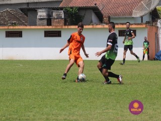 
<a style='margin-left: 5px;' class='btn btn-xs btn-social btn-facebook' href='https://www.facebook.com/sharer/sharer.php?u=https://www.boladovale.com.br/imgs/800-800-90/conteudo/fotos/1347/img5242.jpg' rel='popup' data-width='500' data-height='400'><i class='fa fa-facebook'></i>Compartilhar <span class='hidden-xs'>no Facebook</span>
</a> 
<a class='btn btn-default btn-xs' target='_blank' href='imgs/800-800-90/conteudo/fotos/1347/img5242.jpg'>
<span class='glyphicon glyphicon-cloud-download'></span> Salvar
</a> 
<span></span>