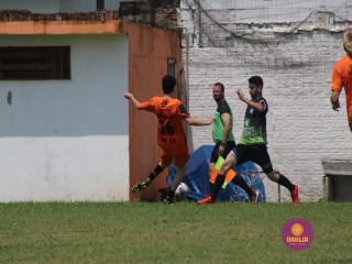 
<a style='margin-left: 5px;' class='btn btn-xs btn-social btn-facebook' href='https://www.facebook.com/sharer/sharer.php?u=https://www.boladovale.com.br/imgs/800-800-90/conteudo/fotos/1347/img5245.jpg' rel='popup' data-width='500' data-height='400'><i class='fa fa-facebook'></i>Compartilhar <span class='hidden-xs'>no Facebook</span>
</a> 
<a class='btn btn-default btn-xs' target='_blank' href='imgs/800-800-90/conteudo/fotos/1347/img5245.jpg'>
<span class='glyphicon glyphicon-cloud-download'></span> Salvar
</a> 
<span></span>