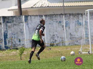
<a style='margin-left: 5px;' class='btn btn-xs btn-social btn-facebook' href='https://www.facebook.com/sharer/sharer.php?u=https://www.boladovale.com.br/imgs/800-800-90/conteudo/fotos/1347/img5246.jpg' rel='popup' data-width='500' data-height='400'><i class='fa fa-facebook'></i>Compartilhar <span class='hidden-xs'>no Facebook</span>
</a> 
<a class='btn btn-default btn-xs' target='_blank' href='imgs/800-800-90/conteudo/fotos/1347/img5246.jpg'>
<span class='glyphicon glyphicon-cloud-download'></span> Salvar
</a> 
<span></span>