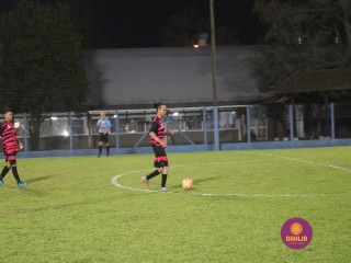 
<a style='margin-left: 5px;' class='btn btn-xs btn-social btn-facebook' href='https://www.facebook.com/sharer/sharer.php?u=https://www.boladovale.com.br/imgs/800-800-90/conteudo/fotos/1348/img6796.jpg' rel='popup' data-width='500' data-height='400'><i class='fa fa-facebook'></i>Compartilhar <span class='hidden-xs'>no Facebook</span>
</a> 
<a class='btn btn-default btn-xs' target='_blank' href='imgs/800-800-90/conteudo/fotos/1348/img6796.jpg'>
<span class='glyphicon glyphicon-cloud-download'></span> Salvar
</a> 
<span></span>
