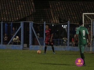 
<a style='margin-left: 5px;' class='btn btn-xs btn-social btn-facebook' href='https://www.facebook.com/sharer/sharer.php?u=https://www.boladovale.com.br/imgs/800-800-90/conteudo/fotos/1348/mg6835.jpg' rel='popup' data-width='500' data-height='400'><i class='fa fa-facebook'></i>Compartilhar <span class='hidden-xs'>no Facebook</span>
</a> 
<a class='btn btn-default btn-xs' target='_blank' href='imgs/800-800-90/conteudo/fotos/1348/mg6835.jpg'>
<span class='glyphicon glyphicon-cloud-download'></span> Salvar
</a> 
<span></span>