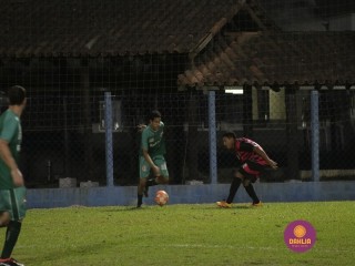 
<a style='margin-left: 5px;' class='btn btn-xs btn-social btn-facebook' href='https://www.facebook.com/sharer/sharer.php?u=https://www.boladovale.com.br/imgs/800-800-90/conteudo/fotos/1348/mg6918.jpg' rel='popup' data-width='500' data-height='400'><i class='fa fa-facebook'></i>Compartilhar <span class='hidden-xs'>no Facebook</span>
</a> 
<a class='btn btn-default btn-xs' target='_blank' href='imgs/800-800-90/conteudo/fotos/1348/mg6918.jpg'>
<span class='glyphicon glyphicon-cloud-download'></span> Salvar
</a> 
<span></span>