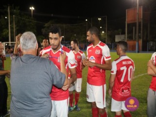 
<a style='margin-left: 5px;' class='btn btn-xs btn-social btn-facebook' href='https://www.facebook.com/sharer/sharer.php?u=https://www.boladovale.com.br/imgs/800-800-90/conteudo/fotos/1349/img7175.jpg' rel='popup' data-width='500' data-height='400'><i class='fa fa-facebook'></i>Compartilhar <span class='hidden-xs'>no Facebook</span>
</a> 
<a class='btn btn-default btn-xs' target='_blank' href='imgs/800-800-90/conteudo/fotos/1349/img7175.jpg'>
<span class='glyphicon glyphicon-cloud-download'></span> Salvar
</a> 
<span></span>