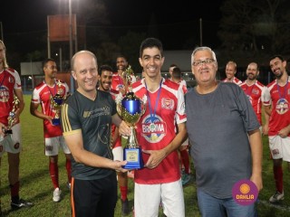
<a style='margin-left: 5px;' class='btn btn-xs btn-social btn-facebook' href='https://www.facebook.com/sharer/sharer.php?u=https://www.boladovale.com.br/imgs/800-800-90/conteudo/fotos/1349/img7178.jpg' rel='popup' data-width='500' data-height='400'><i class='fa fa-facebook'></i>Compartilhar <span class='hidden-xs'>no Facebook</span>
</a> 
<a class='btn btn-default btn-xs' target='_blank' href='imgs/800-800-90/conteudo/fotos/1349/img7178.jpg'>
<span class='glyphicon glyphicon-cloud-download'></span> Salvar
</a> 
<span></span>