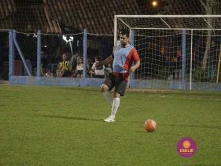 
<a style='margin-left: 5px;' class='btn btn-xs btn-social btn-facebook' href='https://www.facebook.com/sharer/sharer.php?u=https://www.boladovale.com.br/imgs/800-800-90/conteudo/fotos/1349/mg6970.jpg' rel='popup' data-width='500' data-height='400'><i class='fa fa-facebook'></i>Compartilhar <span class='hidden-xs'>no Facebook</span>
</a> 
<a class='btn btn-default btn-xs' target='_blank' href='imgs/800-800-90/conteudo/fotos/1349/mg6970.jpg'>
<span class='glyphicon glyphicon-cloud-download'></span> Salvar
</a> 
<span></span>