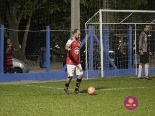 
<a style='margin-left: 5px;' class='btn btn-xs btn-social btn-facebook' href='https://www.facebook.com/sharer/sharer.php?u=https://www.boladovale.com.br/imgs/800-800-90/conteudo/fotos/1349/mg7011.jpg' rel='popup' data-width='500' data-height='400'><i class='fa fa-facebook'></i>Compartilhar <span class='hidden-xs'>no Facebook</span>
</a> 
<a class='btn btn-default btn-xs' target='_blank' href='imgs/800-800-90/conteudo/fotos/1349/mg7011.jpg'>
<span class='glyphicon glyphicon-cloud-download'></span> Salvar
</a> 
<span></span>