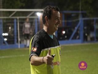 
<a style='margin-left: 5px;' class='btn btn-xs btn-social btn-facebook' href='https://www.facebook.com/sharer/sharer.php?u=https://www.boladovale.com.br/imgs/800-800-90/conteudo/fotos/1349/mg7015.jpg' rel='popup' data-width='500' data-height='400'><i class='fa fa-facebook'></i>Compartilhar <span class='hidden-xs'>no Facebook</span>
</a> 
<a class='btn btn-default btn-xs' target='_blank' href='imgs/800-800-90/conteudo/fotos/1349/mg7015.jpg'>
<span class='glyphicon glyphicon-cloud-download'></span> Salvar
</a> 
<span></span>