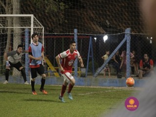 
<a style='margin-left: 5px;' class='btn btn-xs btn-social btn-facebook' href='https://www.facebook.com/sharer/sharer.php?u=https://www.boladovale.com.br/imgs/800-800-90/conteudo/fotos/1349/mg7019.jpg' rel='popup' data-width='500' data-height='400'><i class='fa fa-facebook'></i>Compartilhar <span class='hidden-xs'>no Facebook</span>
</a> 
<a class='btn btn-default btn-xs' target='_blank' href='imgs/800-800-90/conteudo/fotos/1349/mg7019.jpg'>
<span class='glyphicon glyphicon-cloud-download'></span> Salvar
</a> 
<span></span>
