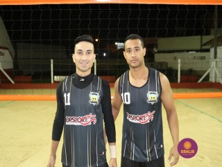 
<a style='margin-left: 5px;' class='btn btn-xs btn-social btn-facebook' href='https://www.facebook.com/sharer/sharer.php?u=https://www.boladovale.com.br/imgs/800-800-90/conteudo/fotos/1350/img7196.jpg' rel='popup' data-width='500' data-height='400'><i class='fa fa-facebook'></i>Compartilhar <span class='hidden-xs'>no Facebook</span>
</a> 
<a class='btn btn-default btn-xs' target='_blank' href='imgs/800-800-90/conteudo/fotos/1350/img7196.jpg'>
<span class='glyphicon glyphicon-cloud-download'></span> Salvar
</a> 
<span></span>