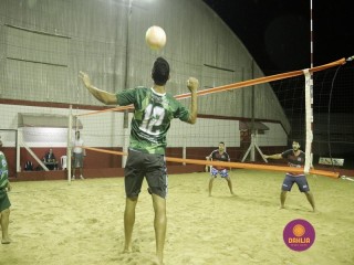 
<a style='margin-left: 5px;' class='btn btn-xs btn-social btn-facebook' href='https://www.facebook.com/sharer/sharer.php?u=https://www.boladovale.com.br/imgs/800-800-90/conteudo/fotos/1350/mg7300.jpg' rel='popup' data-width='500' data-height='400'><i class='fa fa-facebook'></i>Compartilhar <span class='hidden-xs'>no Facebook</span>
</a> 
<a class='btn btn-default btn-xs' target='_blank' href='imgs/800-800-90/conteudo/fotos/1350/mg7300.jpg'>
<span class='glyphicon glyphicon-cloud-download'></span> Salvar
</a> 
<span></span>