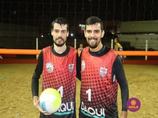 
<a style='margin-left: 5px;' class='btn btn-xs btn-social btn-facebook' href='https://www.facebook.com/sharer/sharer.php?u=https://www.boladovale.com.br/imgs/800-800-90/conteudo/fotos/1351/img7391.jpg' rel='popup' data-width='500' data-height='400'><i class='fa fa-facebook'></i>Compartilhar <span class='hidden-xs'>no Facebook</span>
</a> 
<a class='btn btn-default btn-xs' target='_blank' href='imgs/800-800-90/conteudo/fotos/1351/img7391.jpg'>
<span class='glyphicon glyphicon-cloud-download'></span> Salvar
</a> 
<span></span>