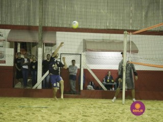 
<a style='margin-left: 5px;' class='btn btn-xs btn-social btn-facebook' href='https://www.facebook.com/sharer/sharer.php?u=https://www.boladovale.com.br/imgs/800-800-90/conteudo/fotos/1351/mg7354.jpg' rel='popup' data-width='500' data-height='400'><i class='fa fa-facebook'></i>Compartilhar <span class='hidden-xs'>no Facebook</span>
</a> 
<a class='btn btn-default btn-xs' target='_blank' href='imgs/800-800-90/conteudo/fotos/1351/mg7354.jpg'>
<span class='glyphicon glyphicon-cloud-download'></span> Salvar
</a> 
<span></span>