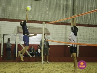 
<a style='margin-left: 5px;' class='btn btn-xs btn-social btn-facebook' href='https://www.facebook.com/sharer/sharer.php?u=https://www.boladovale.com.br/imgs/800-800-90/conteudo/fotos/1351/mg7361.jpg' rel='popup' data-width='500' data-height='400'><i class='fa fa-facebook'></i>Compartilhar <span class='hidden-xs'>no Facebook</span>
</a> 
<a class='btn btn-default btn-xs' target='_blank' href='imgs/800-800-90/conteudo/fotos/1351/mg7361.jpg'>
<span class='glyphicon glyphicon-cloud-download'></span> Salvar
</a> 
<span></span>
