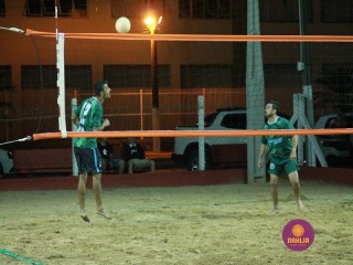 
<a style='margin-left: 5px;' class='btn btn-xs btn-social btn-facebook' href='https://www.facebook.com/sharer/sharer.php?u=https://www.boladovale.com.br/imgs/800-800-90/conteudo/fotos/1353/img8014.jpg' rel='popup' data-width='500' data-height='400'><i class='fa fa-facebook'></i>Compartilhar <span class='hidden-xs'>no Facebook</span>
</a> 
<a class='btn btn-default btn-xs' target='_blank' href='imgs/800-800-90/conteudo/fotos/1353/img8014.jpg'>
<span class='glyphicon glyphicon-cloud-download'></span> Salvar
</a> 
<span></span>