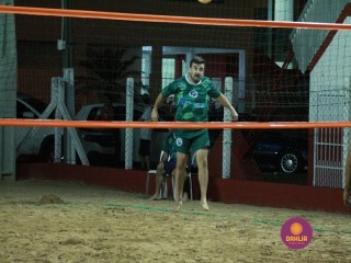 
<a style='margin-left: 5px;' class='btn btn-xs btn-social btn-facebook' href='https://www.facebook.com/sharer/sharer.php?u=https://www.boladovale.com.br/imgs/800-800-90/conteudo/fotos/1353/img8015.jpg' rel='popup' data-width='500' data-height='400'><i class='fa fa-facebook'></i>Compartilhar <span class='hidden-xs'>no Facebook</span>
</a> 
<a class='btn btn-default btn-xs' target='_blank' href='imgs/800-800-90/conteudo/fotos/1353/img8015.jpg'>
<span class='glyphicon glyphicon-cloud-download'></span> Salvar
</a> 
<span></span>
