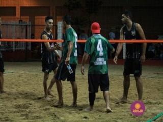 
<a style='margin-left: 5px;' class='btn btn-xs btn-social btn-facebook' href='https://www.facebook.com/sharer/sharer.php?u=https://www.boladovale.com.br/imgs/800-800-90/conteudo/fotos/1353/img8064.jpg' rel='popup' data-width='500' data-height='400'><i class='fa fa-facebook'></i>Compartilhar <span class='hidden-xs'>no Facebook</span>
</a> 
<a class='btn btn-default btn-xs' target='_blank' href='imgs/800-800-90/conteudo/fotos/1353/img8064.jpg'>
<span class='glyphicon glyphicon-cloud-download'></span> Salvar
</a> 
<span></span>