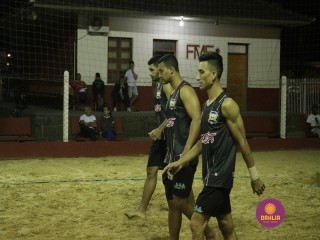 
<a style='margin-left: 5px;' class='btn btn-xs btn-social btn-facebook' href='https://www.facebook.com/sharer/sharer.php?u=https://www.boladovale.com.br/imgs/800-800-90/conteudo/fotos/1353/mg7405.jpg' rel='popup' data-width='500' data-height='400'><i class='fa fa-facebook'></i>Compartilhar <span class='hidden-xs'>no Facebook</span>
</a> 
<a class='btn btn-default btn-xs' target='_blank' href='imgs/800-800-90/conteudo/fotos/1353/mg7405.jpg'>
<span class='glyphicon glyphicon-cloud-download'></span> Salvar
</a> 
<span></span>