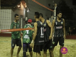
<a style='margin-left: 5px;' class='btn btn-xs btn-social btn-facebook' href='https://www.facebook.com/sharer/sharer.php?u=https://www.boladovale.com.br/imgs/800-800-90/conteudo/fotos/1353/mg7408.jpg' rel='popup' data-width='500' data-height='400'><i class='fa fa-facebook'></i>Compartilhar <span class='hidden-xs'>no Facebook</span>
</a> 
<a class='btn btn-default btn-xs' target='_blank' href='imgs/800-800-90/conteudo/fotos/1353/mg7408.jpg'>
<span class='glyphicon glyphicon-cloud-download'></span> Salvar
</a> 
<span></span>