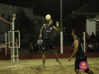 
<a style='margin-left: 5px;' class='btn btn-xs btn-social btn-facebook' href='https://www.facebook.com/sharer/sharer.php?u=https://www.boladovale.com.br/imgs/800-800-90/conteudo/fotos/1353/mg7425.jpg' rel='popup' data-width='500' data-height='400'><i class='fa fa-facebook'></i>Compartilhar <span class='hidden-xs'>no Facebook</span>
</a> 
<a class='btn btn-default btn-xs' target='_blank' href='imgs/800-800-90/conteudo/fotos/1353/mg7425.jpg'>
<span class='glyphicon glyphicon-cloud-download'></span> Salvar
</a> 
<span></span>