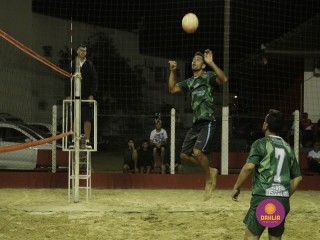 
<a style='margin-left: 5px;' class='btn btn-xs btn-social btn-facebook' href='https://www.facebook.com/sharer/sharer.php?u=https://www.boladovale.com.br/imgs/800-800-90/conteudo/fotos/1353/mg7434.jpg' rel='popup' data-width='500' data-height='400'><i class='fa fa-facebook'></i>Compartilhar <span class='hidden-xs'>no Facebook</span>
</a> 
<a class='btn btn-default btn-xs' target='_blank' href='imgs/800-800-90/conteudo/fotos/1353/mg7434.jpg'>
<span class='glyphicon glyphicon-cloud-download'></span> Salvar
</a> 
<span></span>