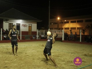 
<a style='margin-left: 5px;' class='btn btn-xs btn-social btn-facebook' href='https://www.facebook.com/sharer/sharer.php?u=https://www.boladovale.com.br/imgs/800-800-90/conteudo/fotos/1353/mg7440.jpg' rel='popup' data-width='500' data-height='400'><i class='fa fa-facebook'></i>Compartilhar <span class='hidden-xs'>no Facebook</span>
</a> 
<a class='btn btn-default btn-xs' target='_blank' href='imgs/800-800-90/conteudo/fotos/1353/mg7440.jpg'>
<span class='glyphicon glyphicon-cloud-download'></span> Salvar
</a> 
<span></span>