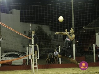
<a style='margin-left: 5px;' class='btn btn-xs btn-social btn-facebook' href='https://www.facebook.com/sharer/sharer.php?u=https://www.boladovale.com.br/imgs/800-800-90/conteudo/fotos/1353/mg7455.jpg' rel='popup' data-width='500' data-height='400'><i class='fa fa-facebook'></i>Compartilhar <span class='hidden-xs'>no Facebook</span>
</a> 
<a class='btn btn-default btn-xs' target='_blank' href='imgs/800-800-90/conteudo/fotos/1353/mg7455.jpg'>
<span class='glyphicon glyphicon-cloud-download'></span> Salvar
</a> 
<span></span>