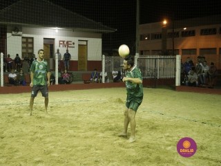 
<a style='margin-left: 5px;' class='btn btn-xs btn-social btn-facebook' href='https://www.facebook.com/sharer/sharer.php?u=https://www.boladovale.com.br/imgs/800-800-90/conteudo/fotos/1353/mg7460.jpg' rel='popup' data-width='500' data-height='400'><i class='fa fa-facebook'></i>Compartilhar <span class='hidden-xs'>no Facebook</span>
</a> 
<a class='btn btn-default btn-xs' target='_blank' href='imgs/800-800-90/conteudo/fotos/1353/mg7460.jpg'>
<span class='glyphicon glyphicon-cloud-download'></span> Salvar
</a> 
<span></span>