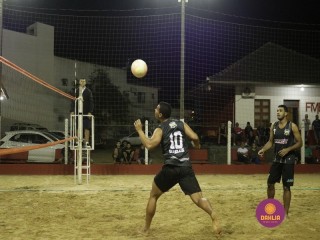 
<a style='margin-left: 5px;' class='btn btn-xs btn-social btn-facebook' href='https://www.facebook.com/sharer/sharer.php?u=https://www.boladovale.com.br/imgs/800-800-90/conteudo/fotos/1353/mg7464.jpg' rel='popup' data-width='500' data-height='400'><i class='fa fa-facebook'></i>Compartilhar <span class='hidden-xs'>no Facebook</span>
</a> 
<a class='btn btn-default btn-xs' target='_blank' href='imgs/800-800-90/conteudo/fotos/1353/mg7464.jpg'>
<span class='glyphicon glyphicon-cloud-download'></span> Salvar
</a> 
<span></span>