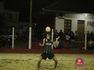 
<a style='margin-left: 5px;' class='btn btn-xs btn-social btn-facebook' href='https://www.facebook.com/sharer/sharer.php?u=https://www.boladovale.com.br/imgs/800-800-90/conteudo/fotos/1353/mg7499.jpg' rel='popup' data-width='500' data-height='400'><i class='fa fa-facebook'></i>Compartilhar <span class='hidden-xs'>no Facebook</span>
</a> 
<a class='btn btn-default btn-xs' target='_blank' href='imgs/800-800-90/conteudo/fotos/1353/mg7499.jpg'>
<span class='glyphicon glyphicon-cloud-download'></span> Salvar
</a> 
<span></span>