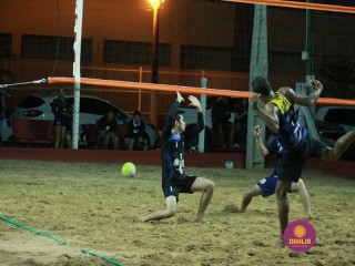 
<a style='margin-left: 5px;' class='btn btn-xs btn-social btn-facebook' href='https://www.facebook.com/sharer/sharer.php?u=https://www.boladovale.com.br/imgs/800-800-90/conteudo/fotos/1355/img8155.jpg' rel='popup' data-width='500' data-height='400'><i class='fa fa-facebook'></i>Compartilhar <span class='hidden-xs'>no Facebook</span>
</a> 
<a class='btn btn-default btn-xs' target='_blank' href='imgs/800-800-90/conteudo/fotos/1355/img8155.jpg'>
<span class='glyphicon glyphicon-cloud-download'></span> Salvar
</a> 
<span></span>