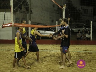 
<a style='margin-left: 5px;' class='btn btn-xs btn-social btn-facebook' href='https://www.facebook.com/sharer/sharer.php?u=https://www.boladovale.com.br/imgs/800-800-90/conteudo/fotos/1355/mg7634.jpg' rel='popup' data-width='500' data-height='400'><i class='fa fa-facebook'></i>Compartilhar <span class='hidden-xs'>no Facebook</span>
</a> 
<a class='btn btn-default btn-xs' target='_blank' href='imgs/800-800-90/conteudo/fotos/1355/mg7634.jpg'>
<span class='glyphicon glyphicon-cloud-download'></span> Salvar
</a> 
<span></span>