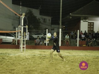 
<a style='margin-left: 5px;' class='btn btn-xs btn-social btn-facebook' href='https://www.facebook.com/sharer/sharer.php?u=https://www.boladovale.com.br/imgs/800-800-90/conteudo/fotos/1355/mg7681.jpg' rel='popup' data-width='500' data-height='400'><i class='fa fa-facebook'></i>Compartilhar <span class='hidden-xs'>no Facebook</span>
</a> 
<a class='btn btn-default btn-xs' target='_blank' href='imgs/800-800-90/conteudo/fotos/1355/mg7681.jpg'>
<span class='glyphicon glyphicon-cloud-download'></span> Salvar
</a> 
<span></span>